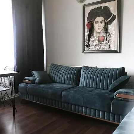 Klod Farer House