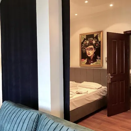 Klod Farer House * Istanbul